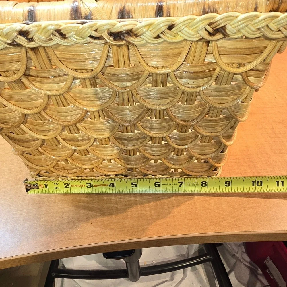 Wicker Magazine Holder Rattan VTG MCM Beads Braided‎ Handle Decorative 15x16x8.5